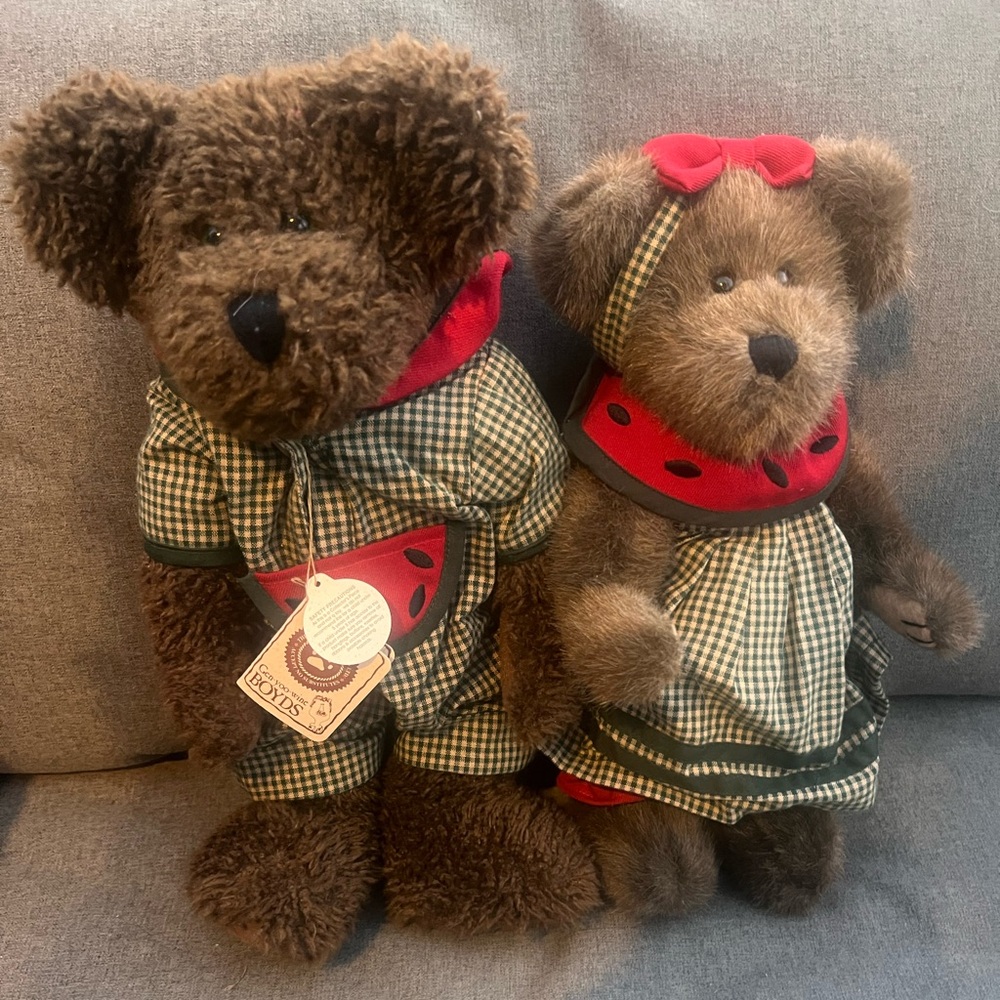 Set of Mcrind Boyd’s Bears